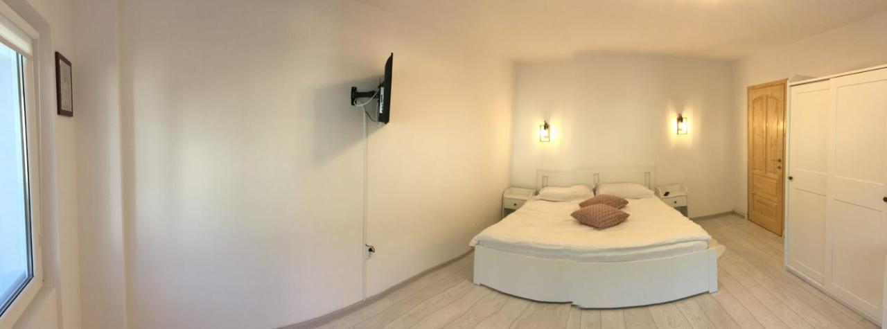 Patricia Apartment Sinaia Eksteriør bilde